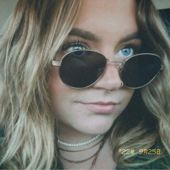 Meet your Posher, Sydney - Picture 1 of 1